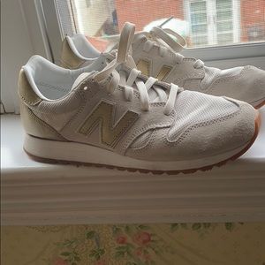 Tommy Hilfiger New Balance 520 sneakers US 6